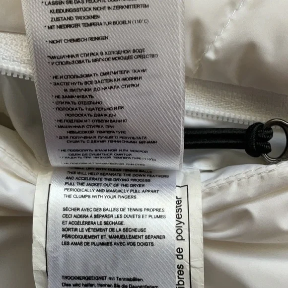 Lolë Reversible Gray/White Puffer Jacket with Hood  – Woman's  – XS - Picture 14 of 16